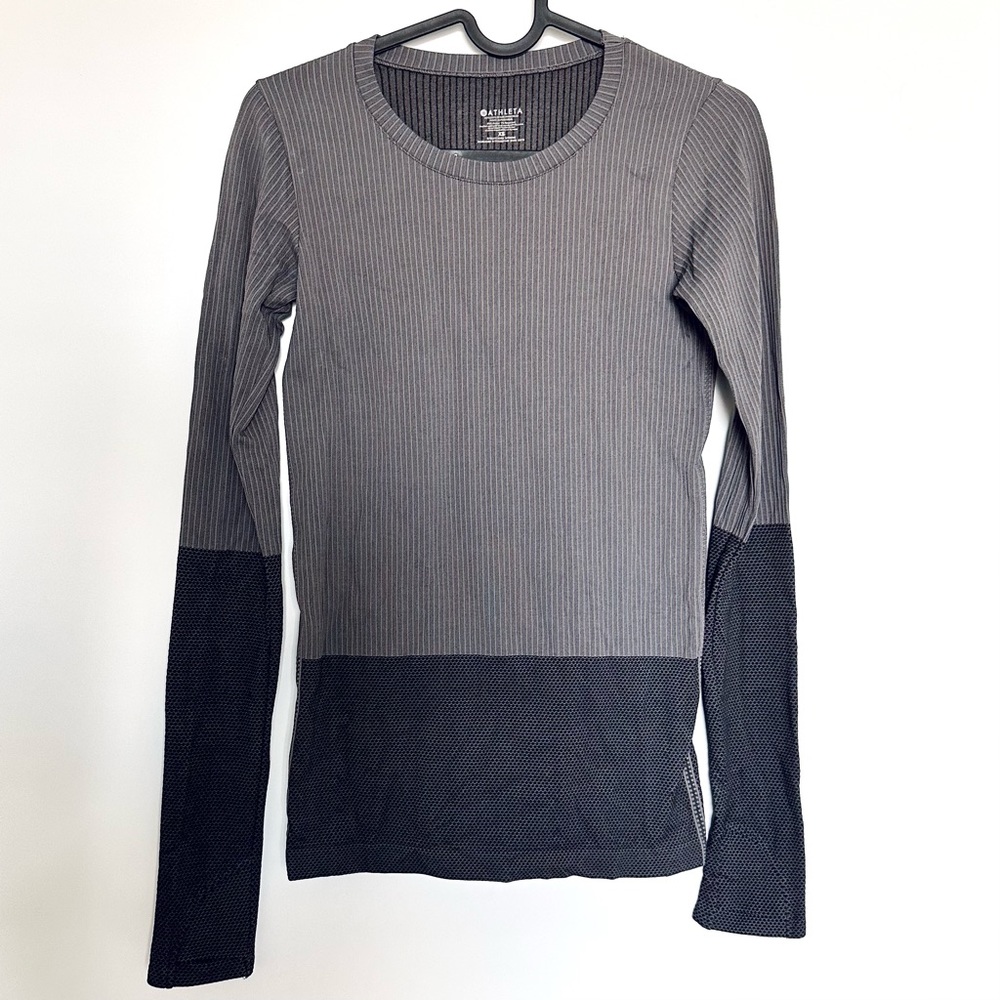 Athleta Colorblock Flurry Long Sleeve